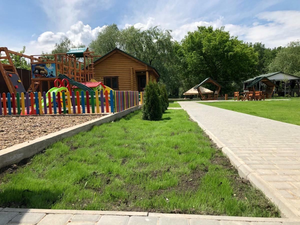 Рыбное Место Hotel Troitskoye Exterior foto